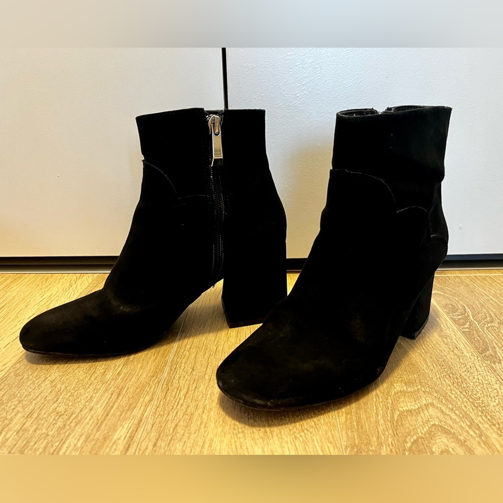 Zara Swede Boots in Black